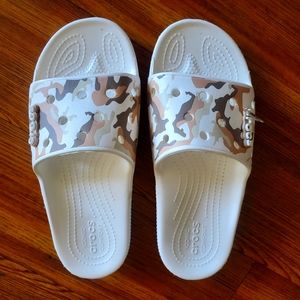 Crocs Camo Slides